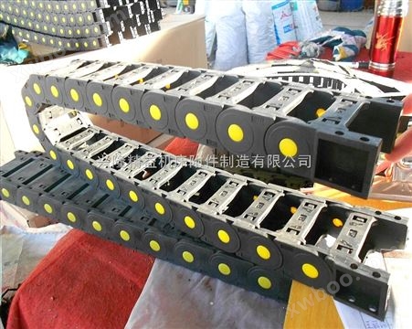 上海平衡对称加固型穿线电缆塑料拖链