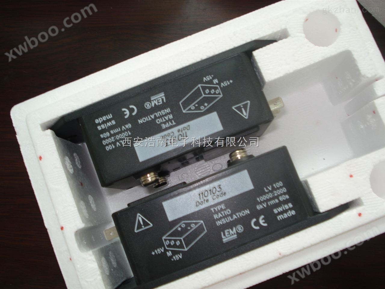 LV100系列电压传感器LV100-800,LV100-750,LV100-1200,LV100-1